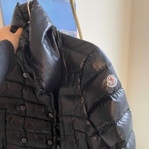 Moncler Women's Puff Coat [LIKE NEW] [Size 1]